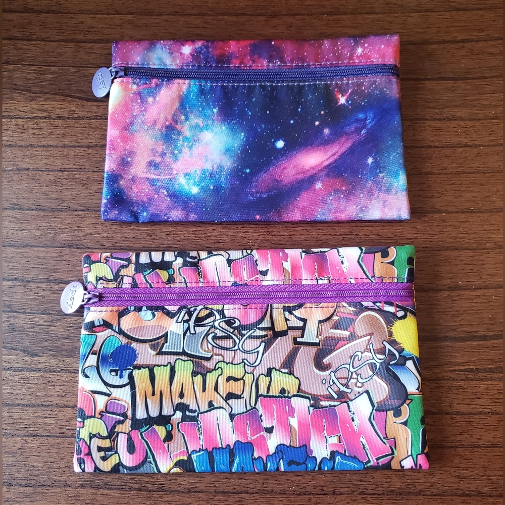 Graphic Prints ipsy bag bundle (2)